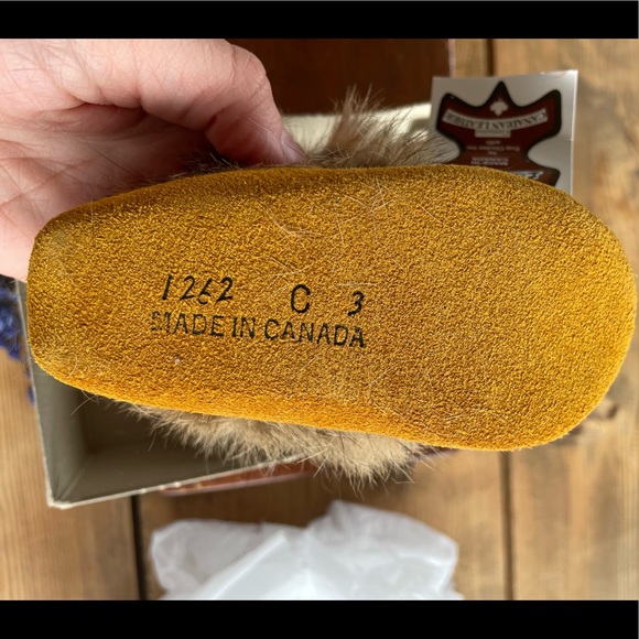 Laurentien Chief Baby Moccasins - Picture 2 of 6